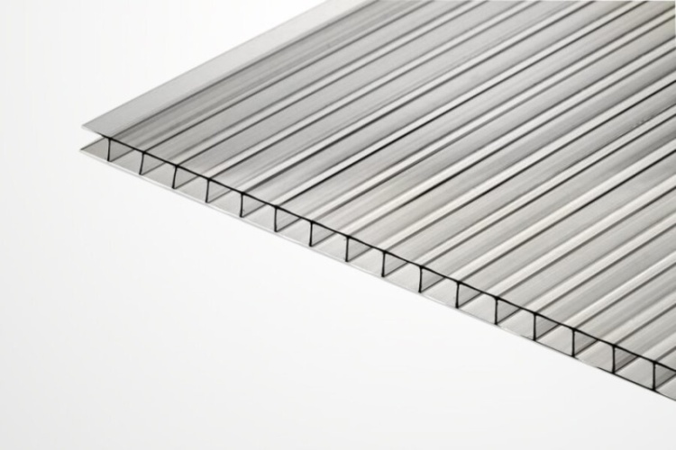 Поликарбонат сотовый GreenGarden 0,5 кг/м2, прозрачный, 6000х2100х4мм